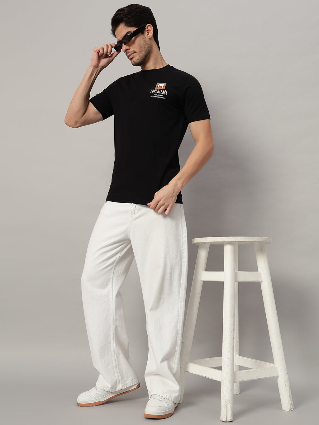 Mercerized Round Neck Printed T-shirt - Black