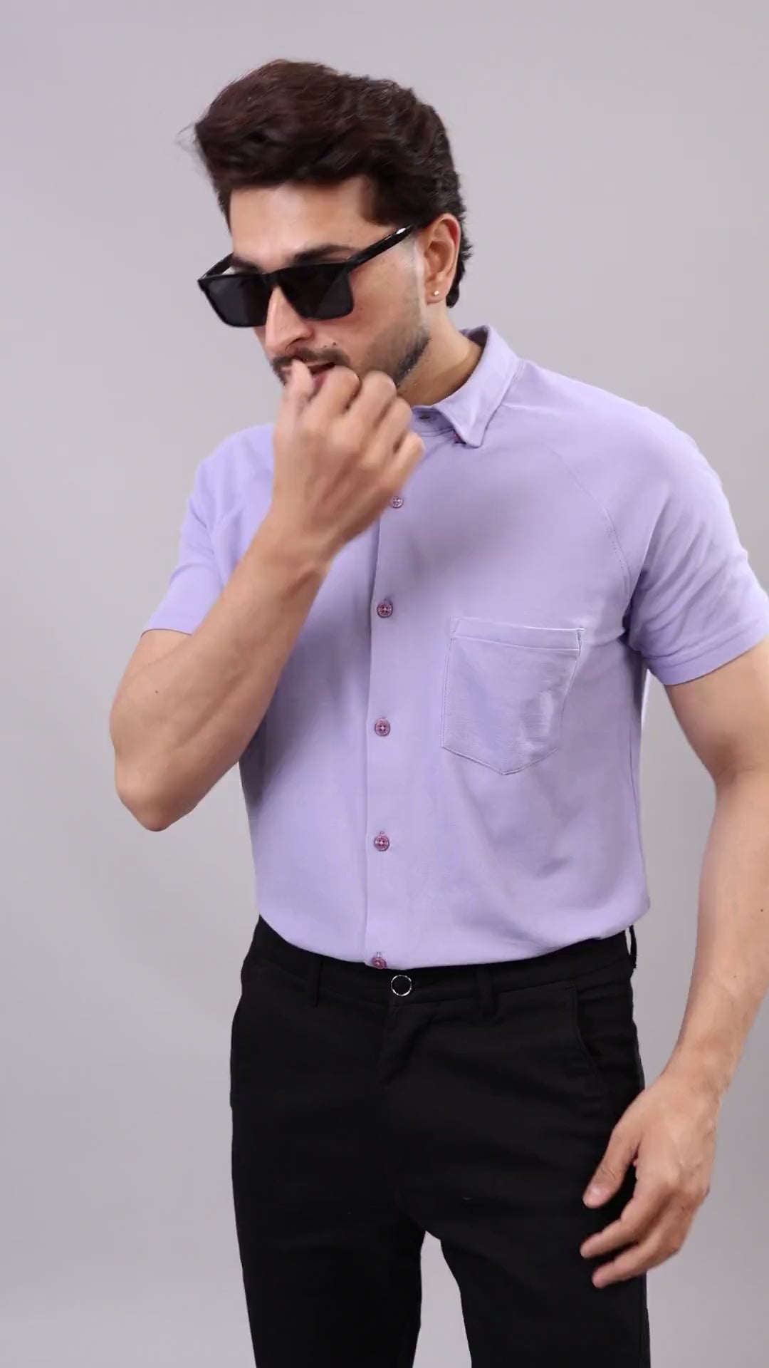 Half Sleeve Shirt Lazy Lavender fit and movement